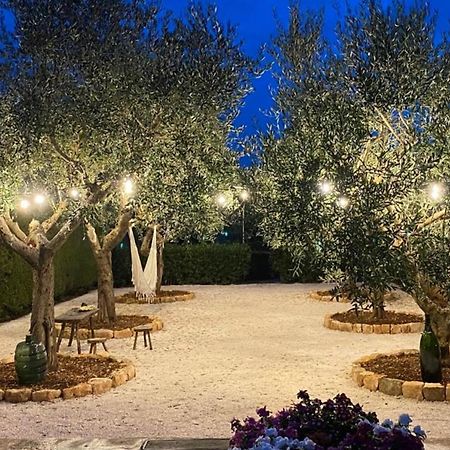 הוילה מרטינה פרנקה I Cinque Trulli With Swimming Pool מראה חיצוני תמונה