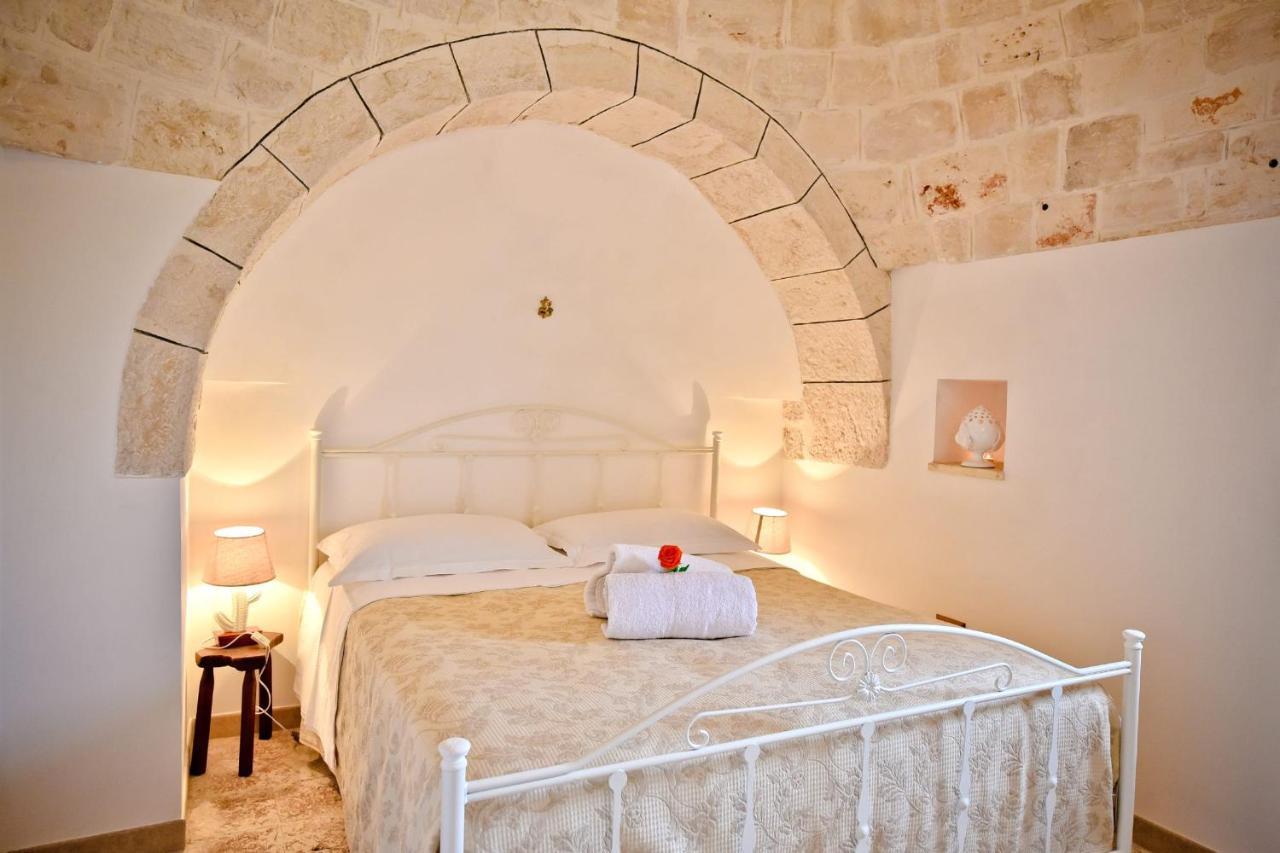 הוילה מרטינה פרנקה I Cinque Trulli With Swimming Pool מראה חיצוני תמונה