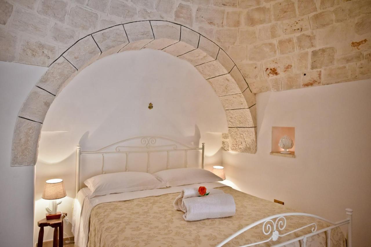הוילה מרטינה פרנקה I Cinque Trulli With Swimming Pool מראה חיצוני תמונה