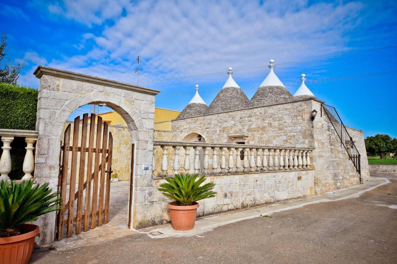 הוילה מרטינה פרנקה I Cinque Trulli With Swimming Pool מראה חיצוני תמונה